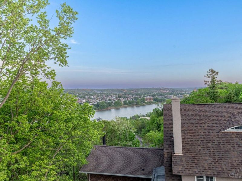 2200 Victory Parkway, Unit 710, Cincinnati, OH 45206 Photo 3