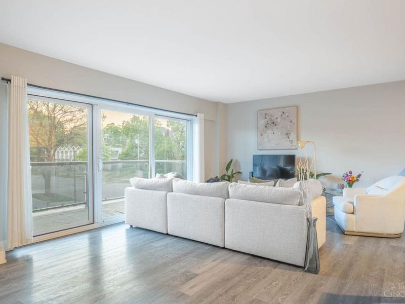 2200 Victory Parkway, Unit 710, Cincinnati, OH 45206 Photo 6