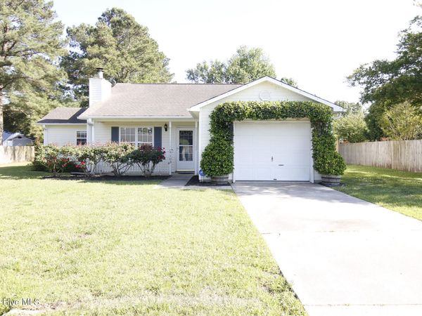 103 Quarterhorse Lane , Jacksonville, NC 28546