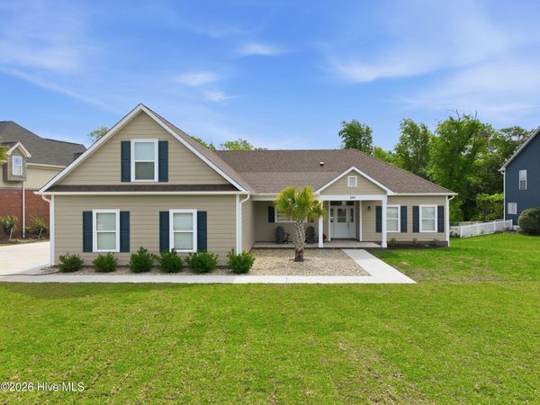 109 Fawn Creek Court, Cedar Point, NC 28584