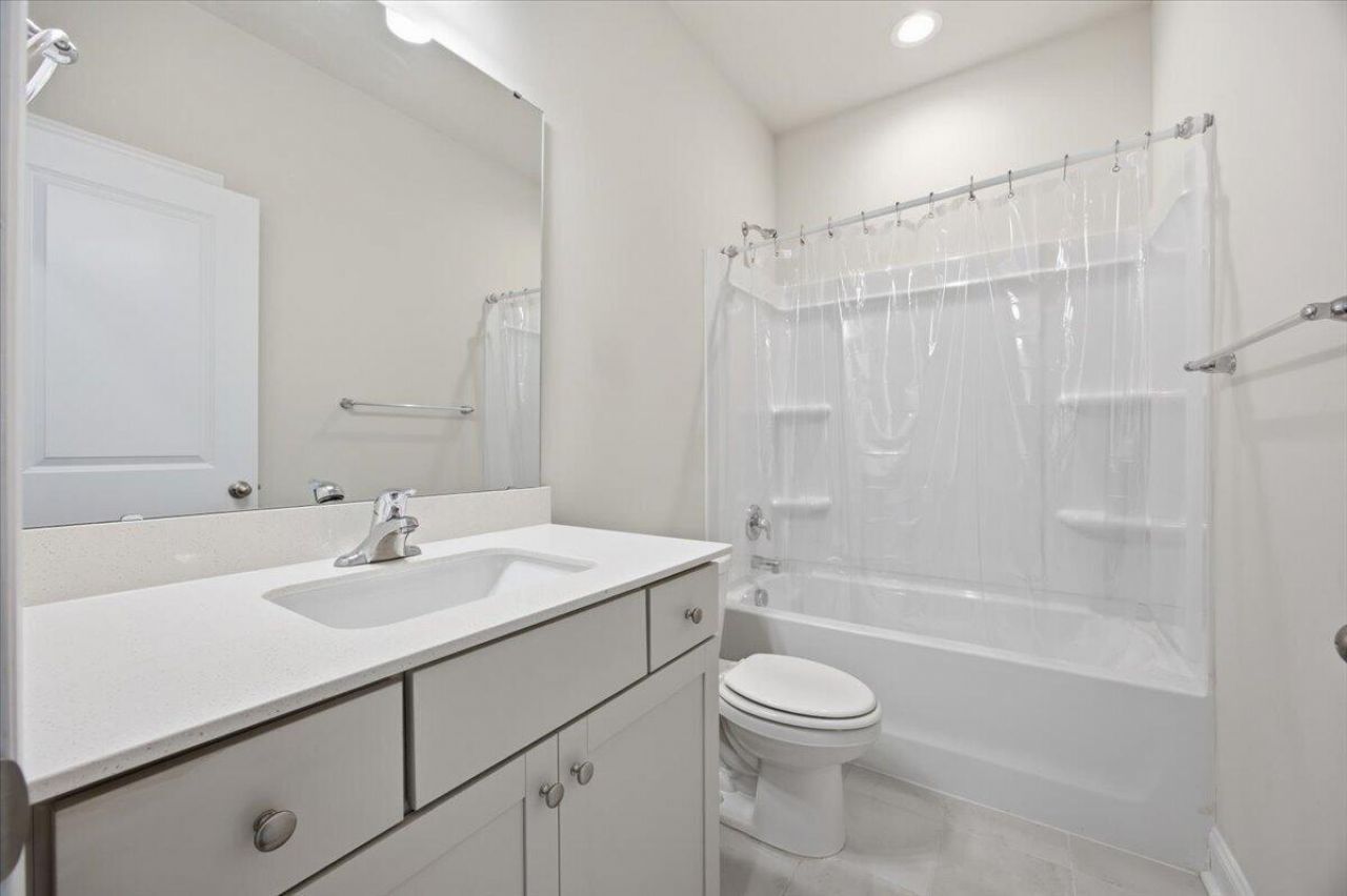 1286 Beauregard Street Photo 24
