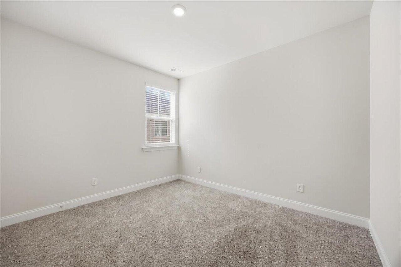 1286 Beauregard Street Photo 25