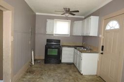 936 Glover Street photo 4