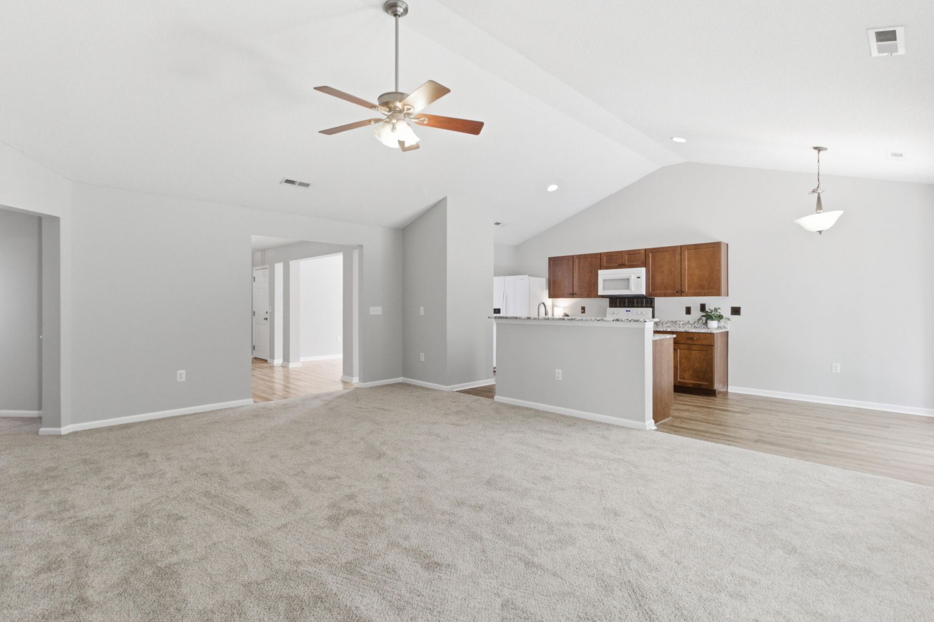 139 Old Tree Road Photo 19