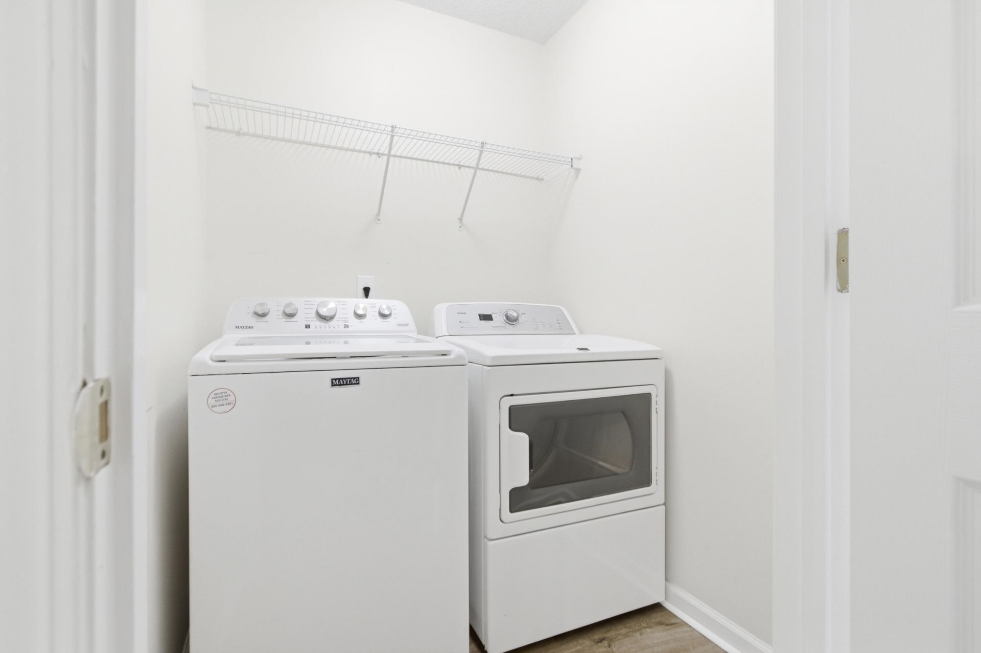 139 Old Tree Road Photo 29