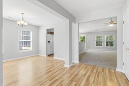 139 Old Tree Road photo 4