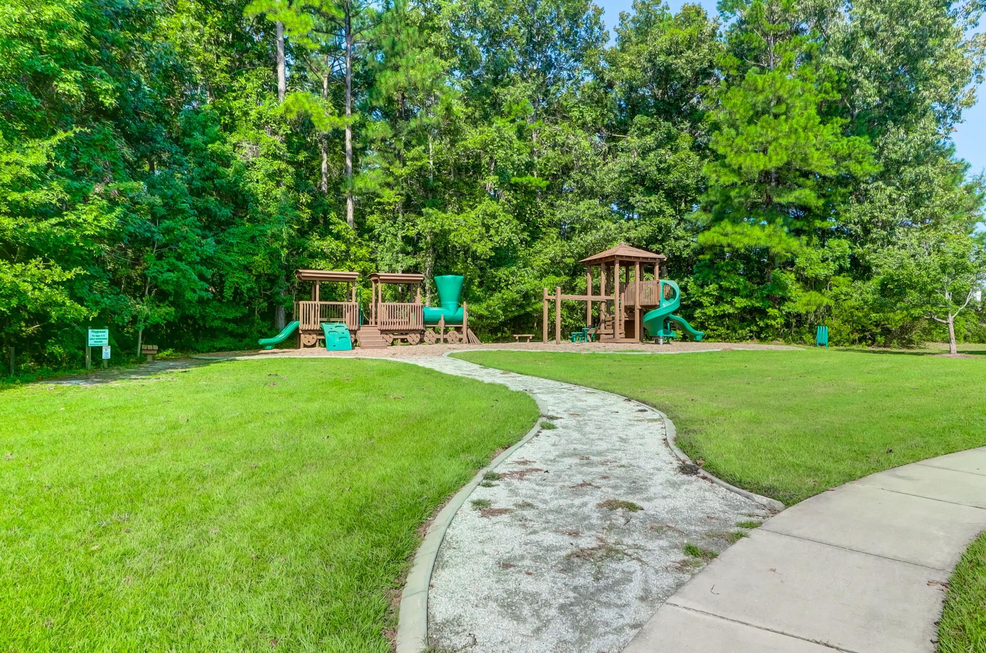 139 Old Tree Road Photo 43