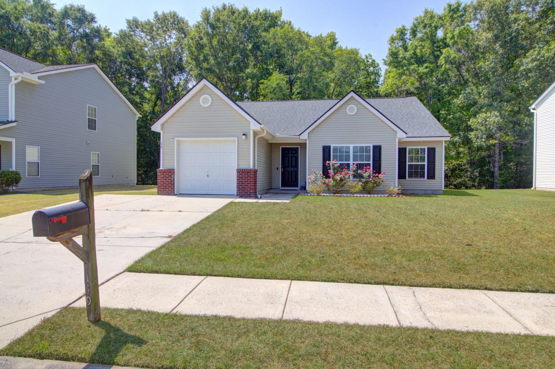 139 Old Tree Road Photo 47