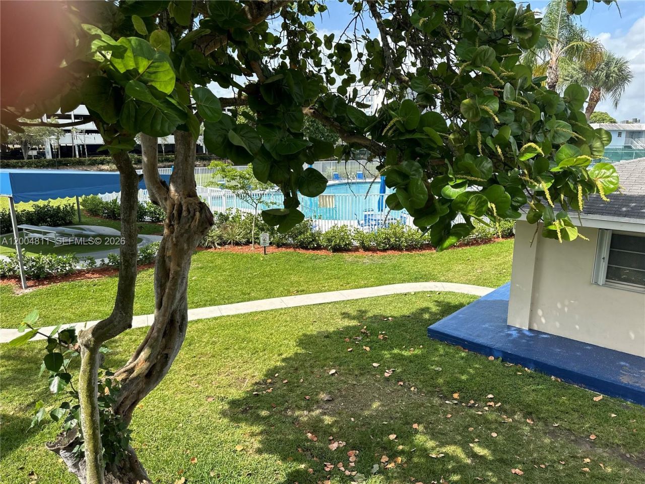 7424 SW 82nd St, Unit D216, Miami, FL 33143 Photo