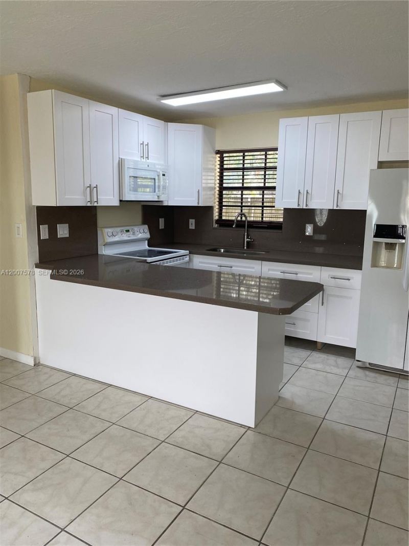 3460 NW 208th St, Miami Gardens, FL 33056 Photo