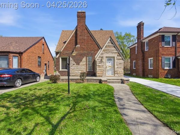 16744 Fenmore Street, Detroit, MI, USA Street, Detroit, MI 48235