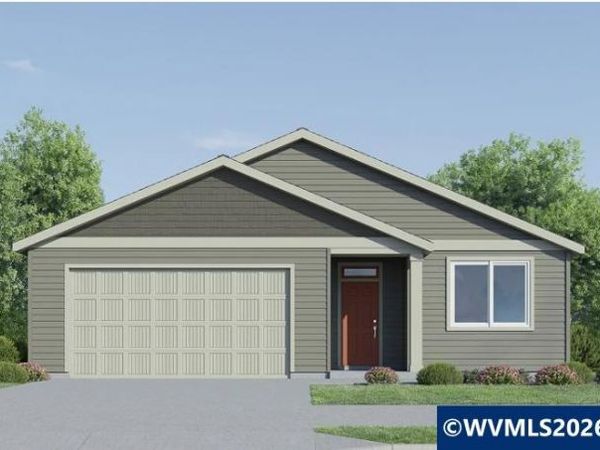 1123 Clemson St, Woodburn, OR 97071