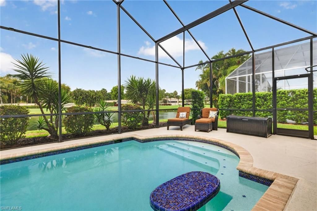 9514 Mariners Cove Ln, Fort Myers, FL 33919 Photo