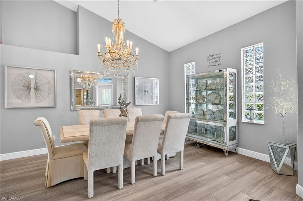 9512 Mariners Cove Ln, Fort Myers, FL 33919 Photo