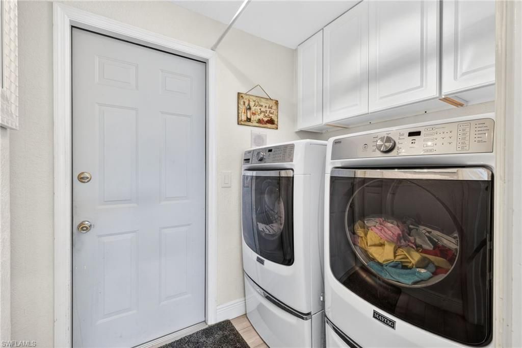 9512 Mariners Cove Ln, Fort Myers, FL 33919 Photo