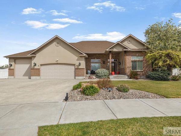 6111 Bay Hill Drive, IDAHO FALLS, ID 83401