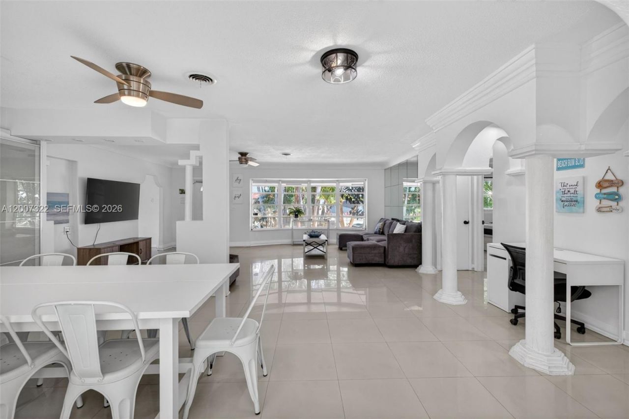 5451 NE 22nd Ave, Fort Lauderdale, FL 33308 Photo