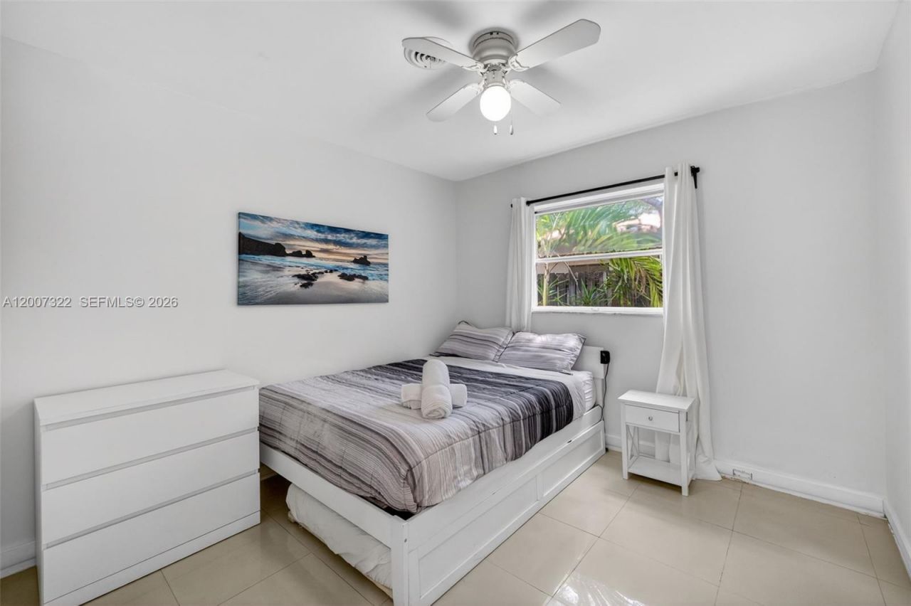 5451 NE 22nd Ave, Fort Lauderdale, FL 33308 Photo