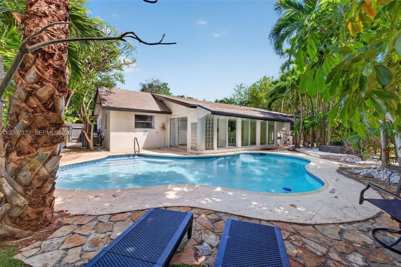 5451 NE 22nd Ave, Fort Lauderdale, FL 33308 Photo