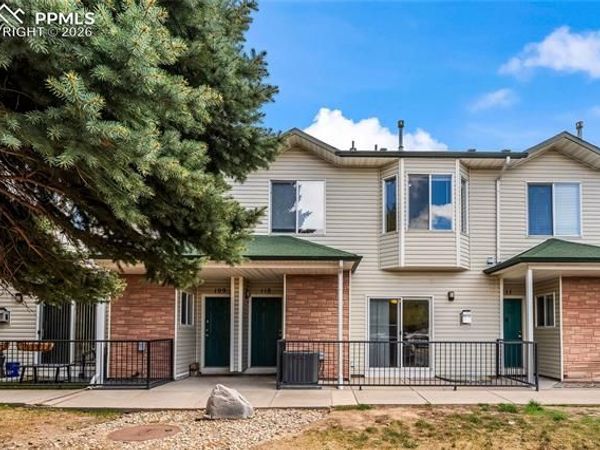 2095 Legacy Ridge View, Colorado Springs, CO 80910