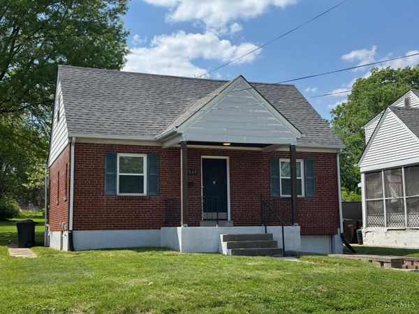 7849 Seward Avenue, Cincinnati, OH 45231