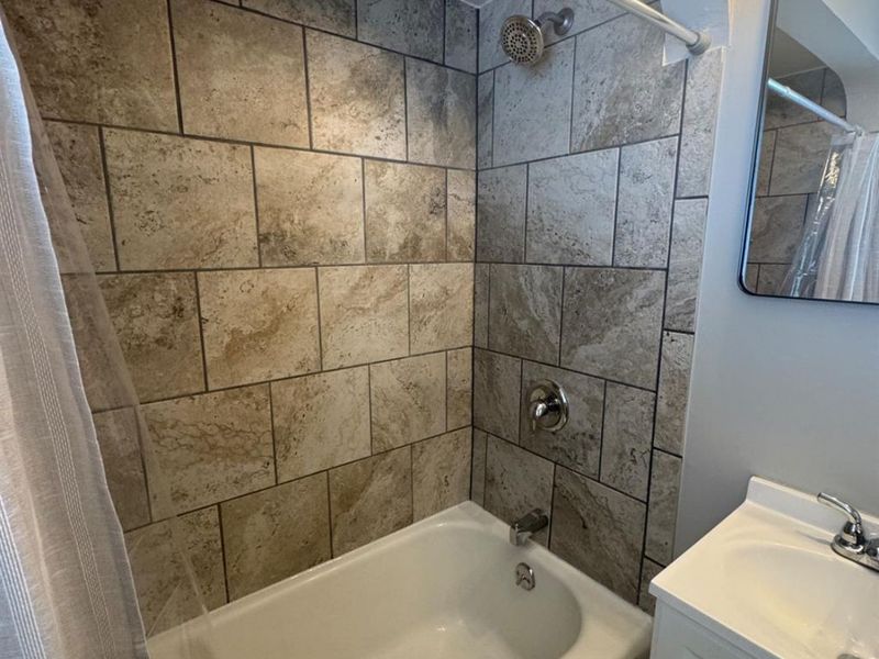 7849 Seward Avenue, Mount Healthy, OH 45231 Photo 11