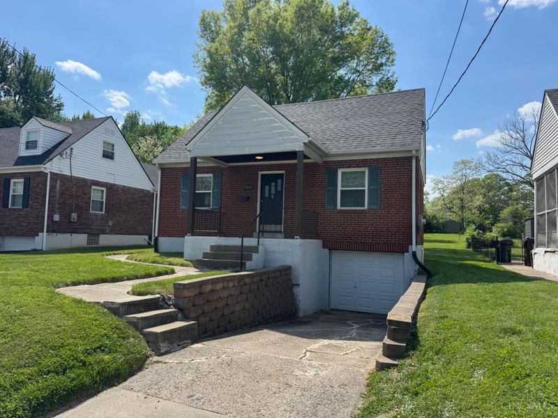 7849 Seward Avenue, Mount Healthy, OH 45231 Photo 2