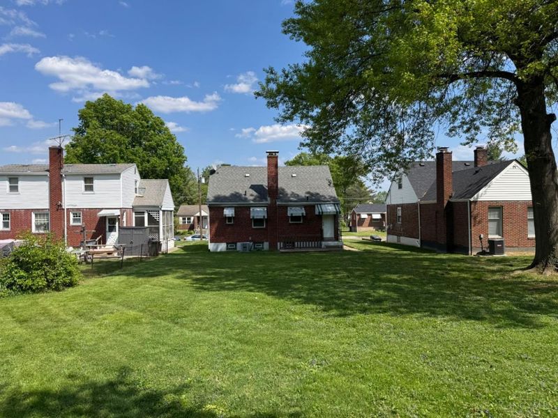 7849 Seward Avenue, Mount Healthy, OH 45231 Photo 4