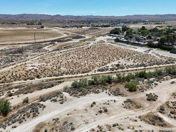 S Lumill St, Ridgecrest, CA 93555