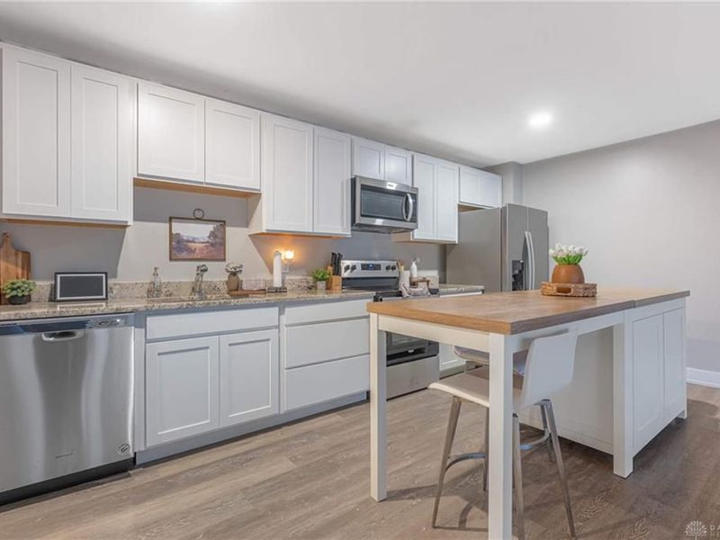 2200 Victory Parkway, Unit 710, Cincinnati, OH 45206 Photo 8