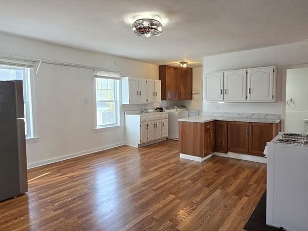 14 Orient St, Unit 2, Worcester, MA 01604