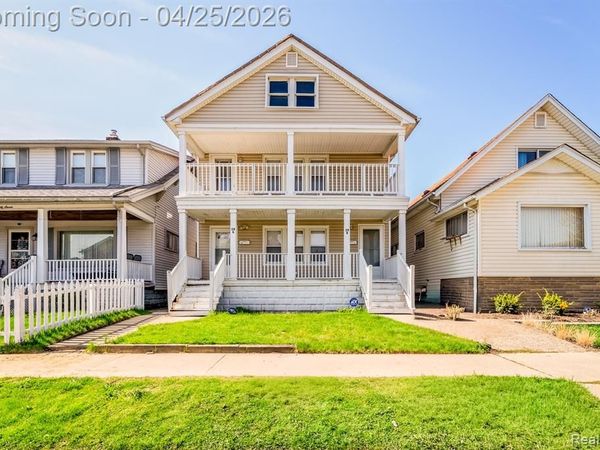 39 W Westfield Street, Ecorse, MI 48229