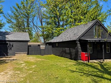 204 Beech Street, Roscommon Twp, MI 48629