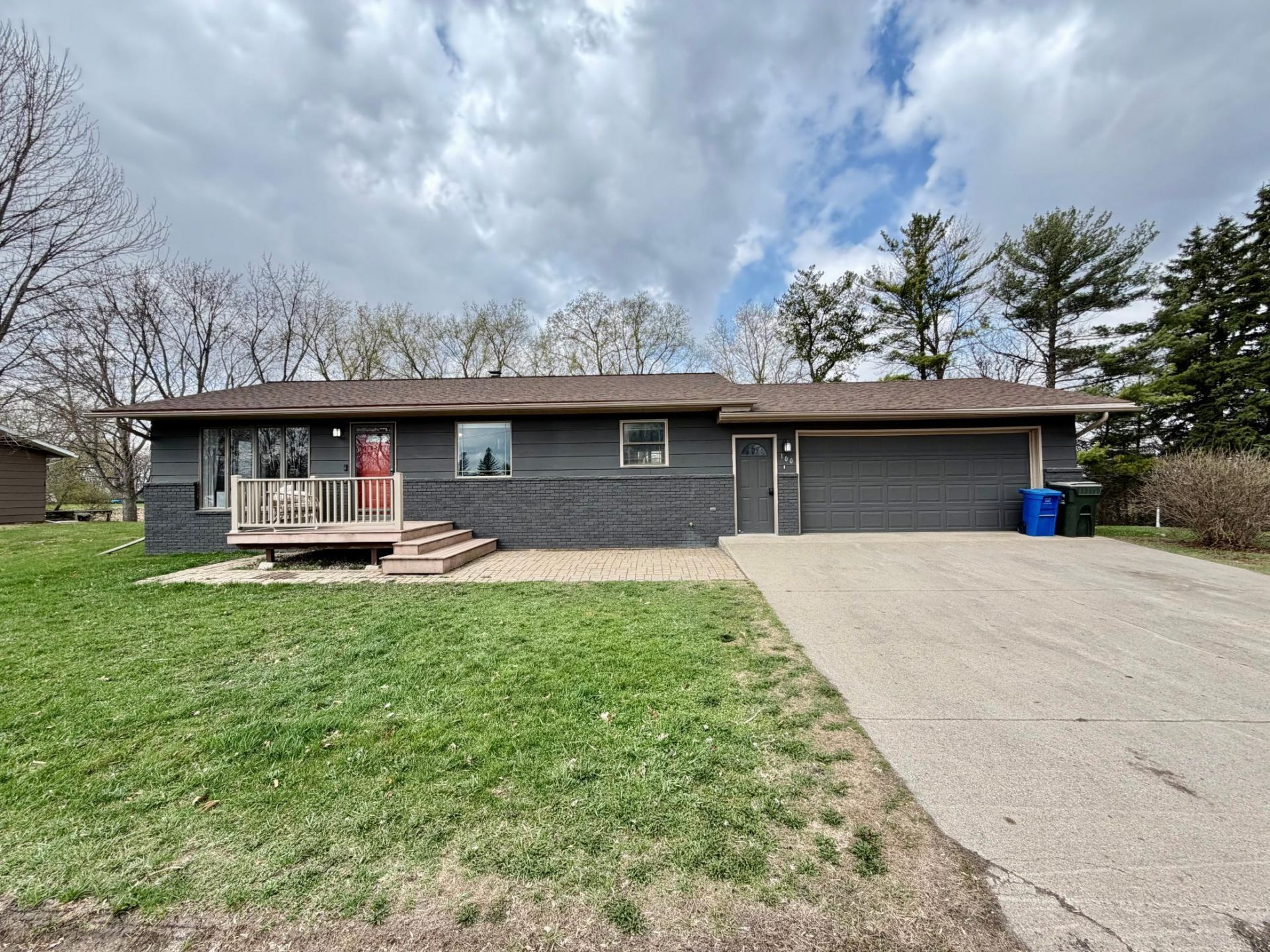 100 Ash Avenue, Ashby, MN 56309