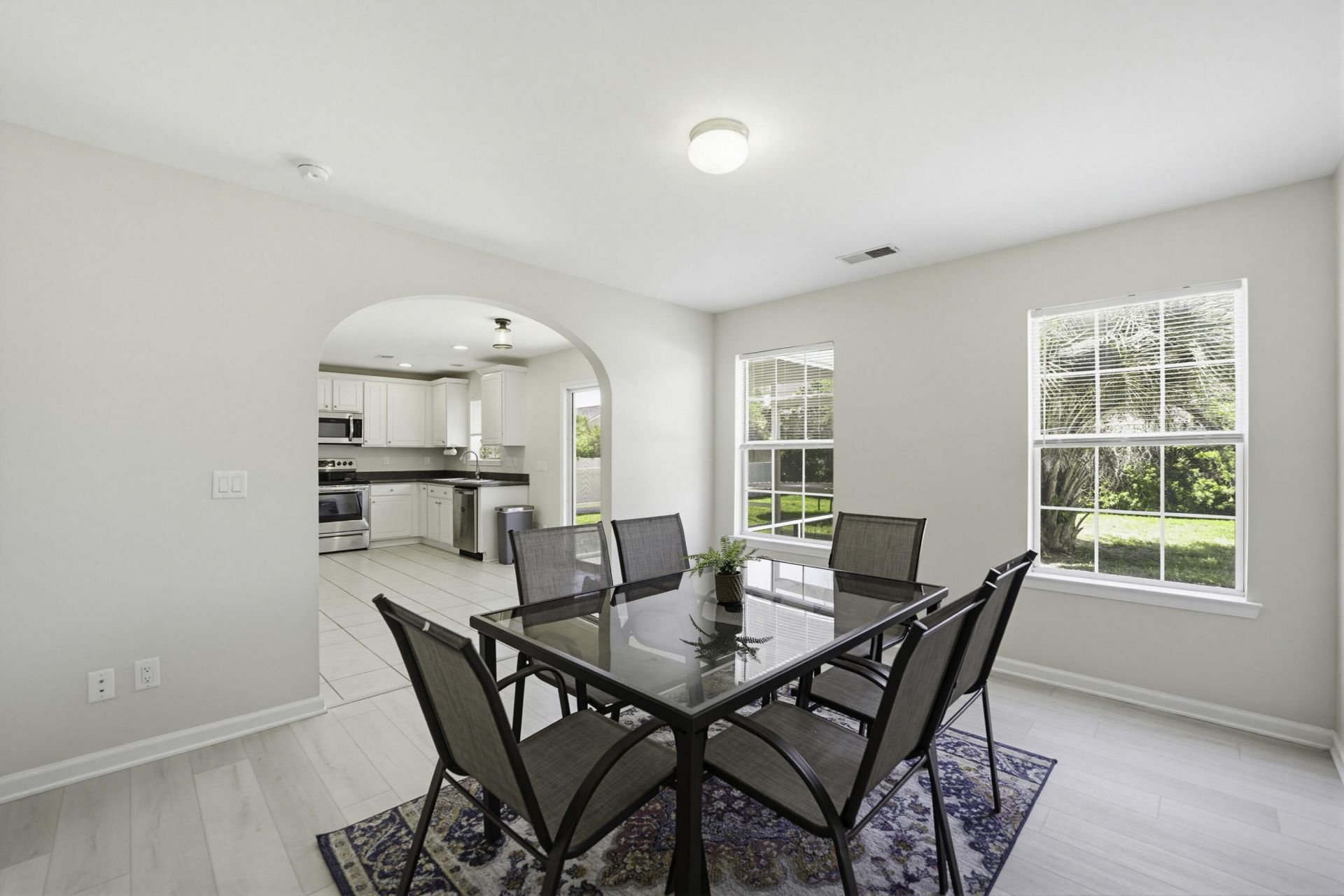 2225 Blakers Boulevard Photo 15