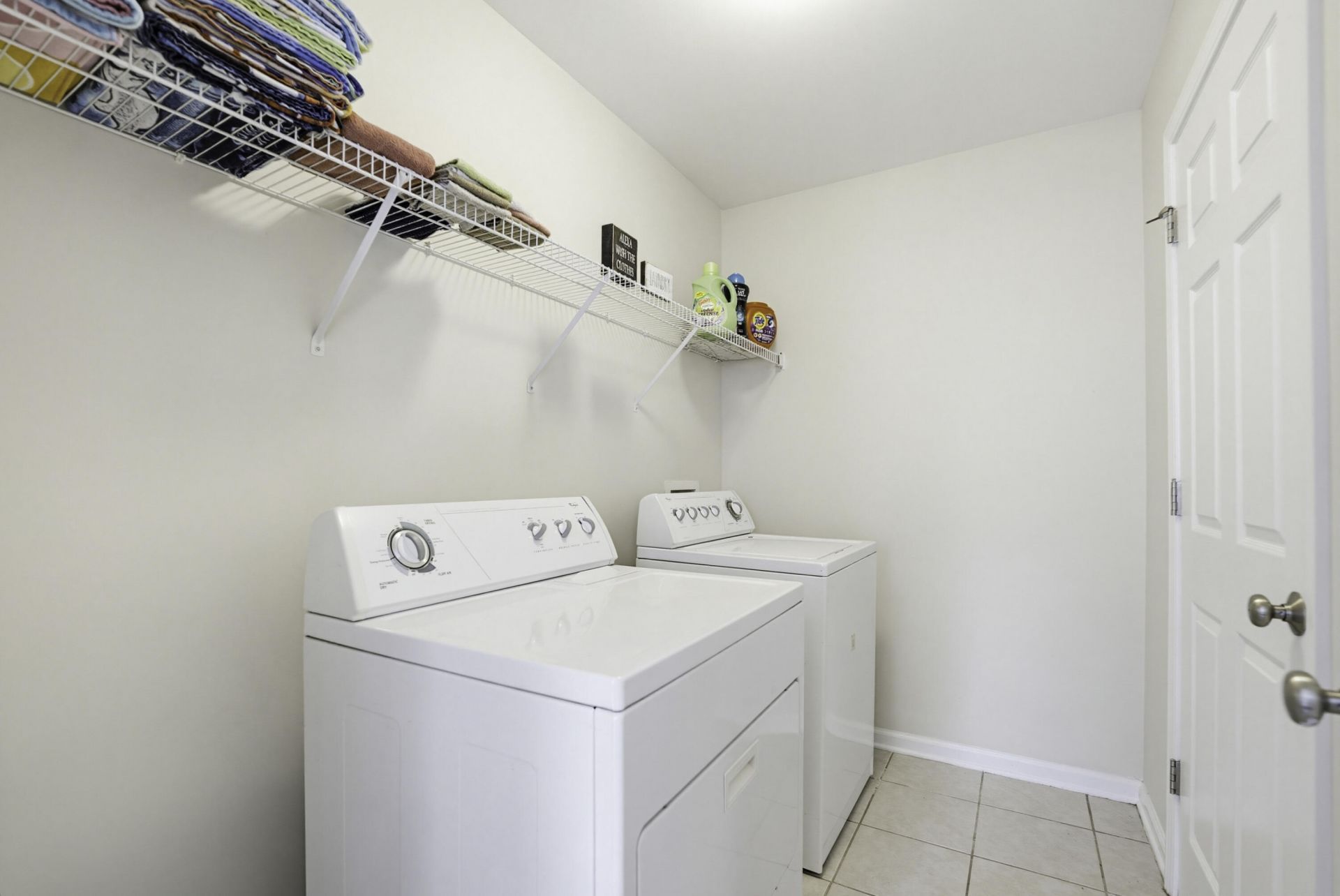 2225 Blakers Boulevard Photo 19