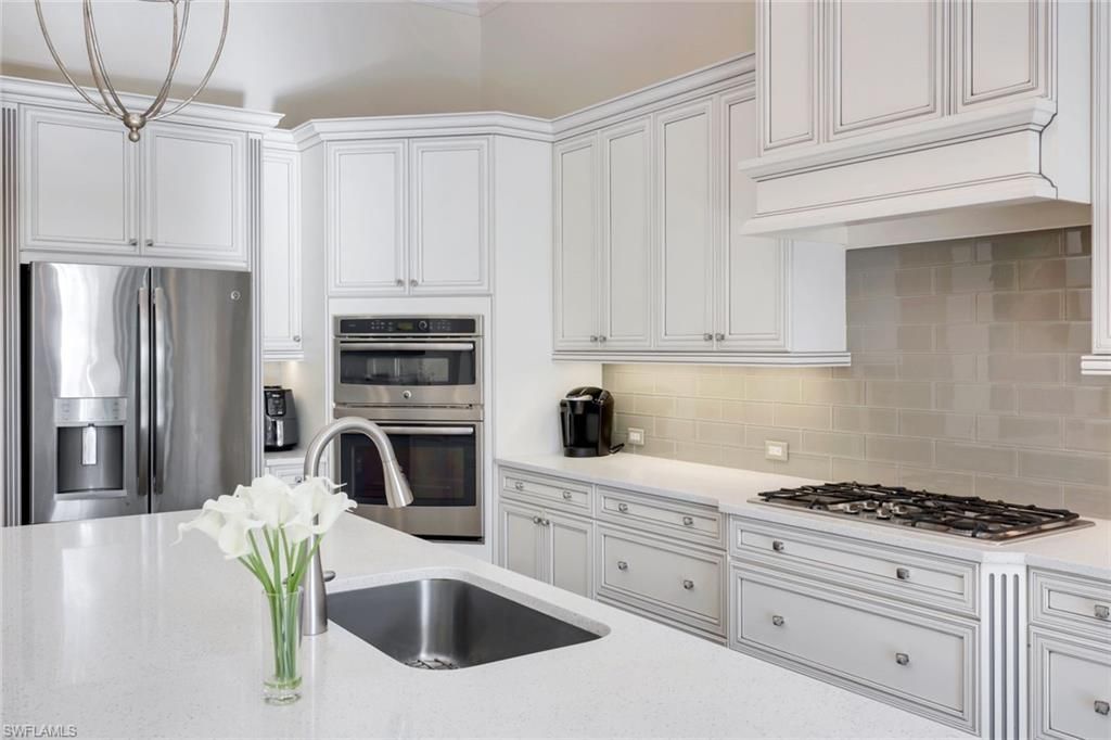 28864 Blaisdell Dr , Naples, FL 34119 Photo