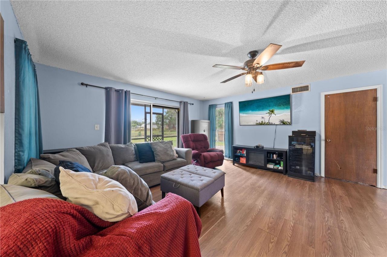 6570 Bay Shore Drive, Saint Cloud, FL 34771 Photo