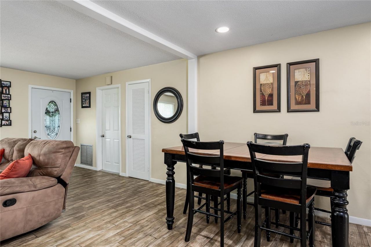 6232 33rd Avenue N, Saint Petersburg, FL 33710 Photo