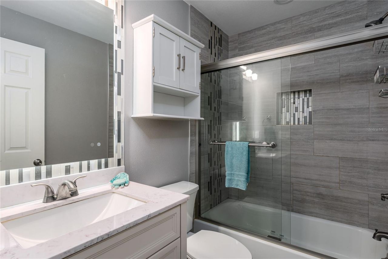 6232 33rd Avenue N, Saint Petersburg, FL 33710 Photo