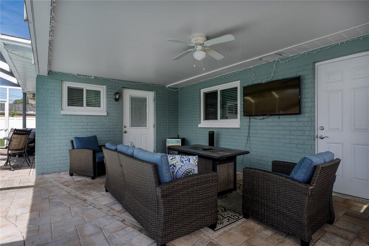6232 33rd Avenue N, Saint Petersburg, FL 33710 Photo