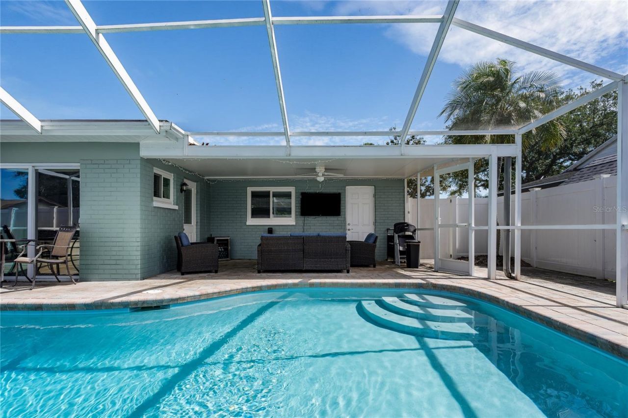 6232 33rd Avenue N, Saint Petersburg, FL 33710 Photo