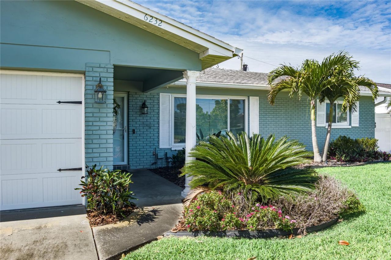 6232 33rd Avenue N, Saint Petersburg, FL 33710 Photo