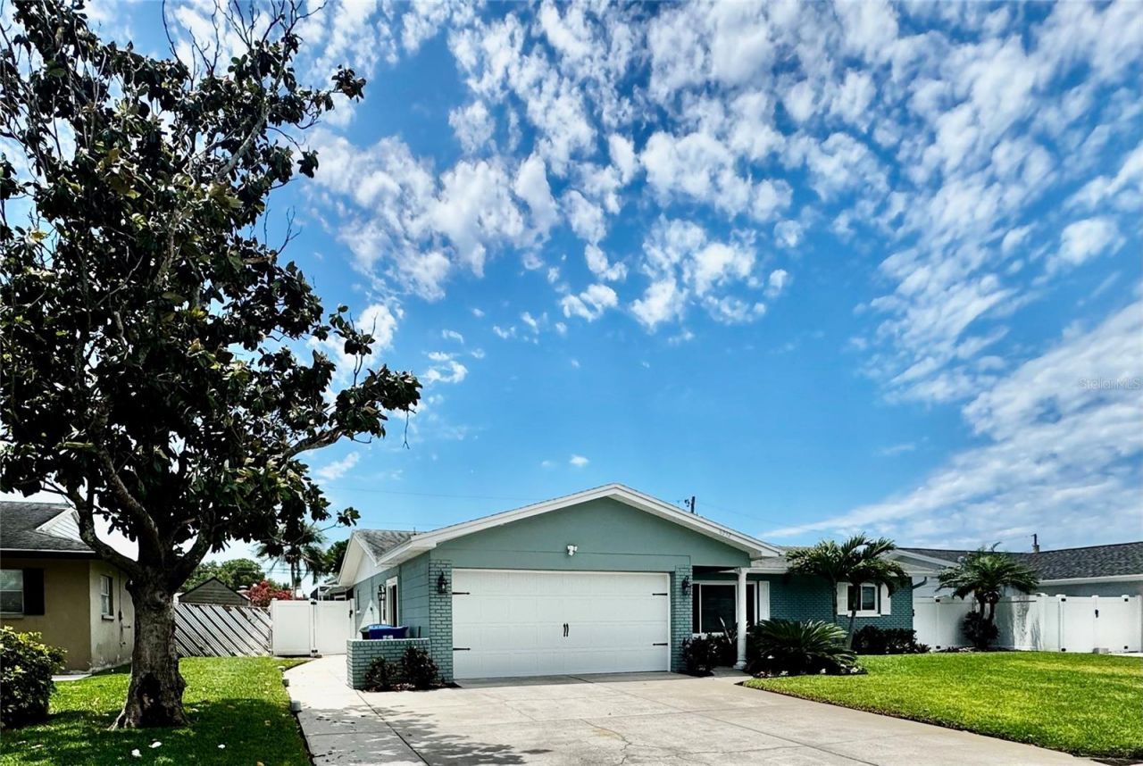 6232 33rd Avenue N, Saint Petersburg, FL 33710 Photo