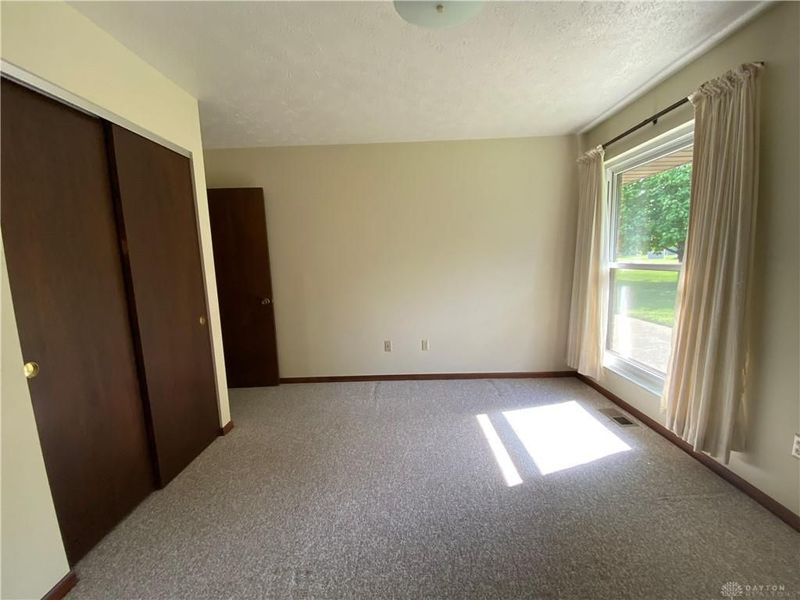 911 Branford Road, Troy, OH 45373 Photo 4