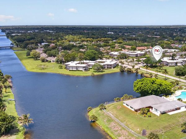 3 Greenway Vlg N, Unit 210, Royal Palm Beach, FL 33411