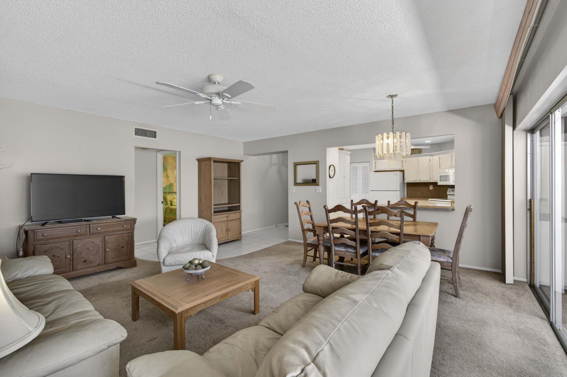 3 Greenway Vlg N, Unit 210, Royal Palm Beach, FL 33411 Photo