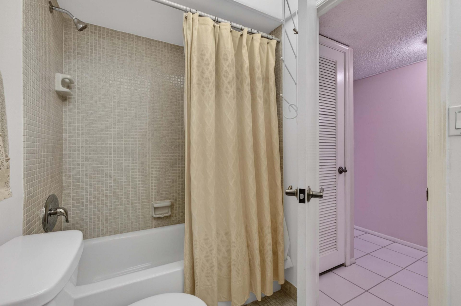 3 Greenway Vlg N, Unit 210, Royal Palm Beach, FL 33411 Photo