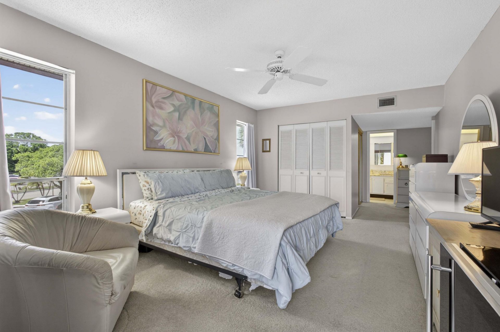 3 Greenway Vlg N, Unit 210, Royal Palm Beach, FL 33411 Photo