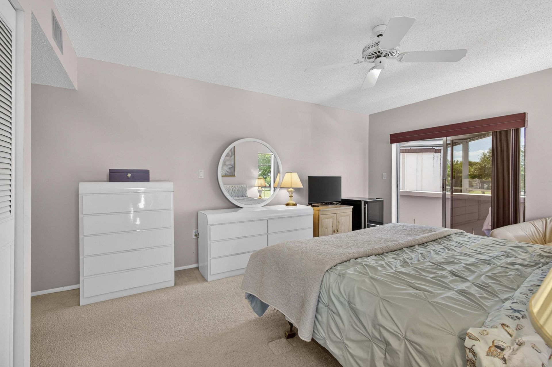 3 Greenway Vlg N, Unit 210, Royal Palm Beach, FL 33411 Photo